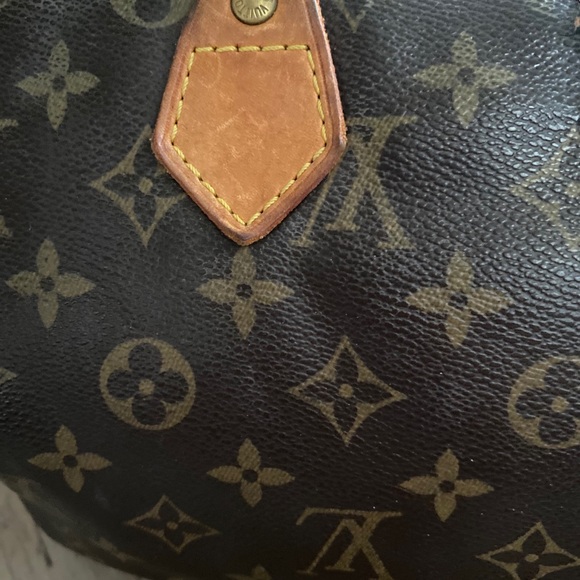 Louis Vuitton Speedy 30 - Picture 1 of 11